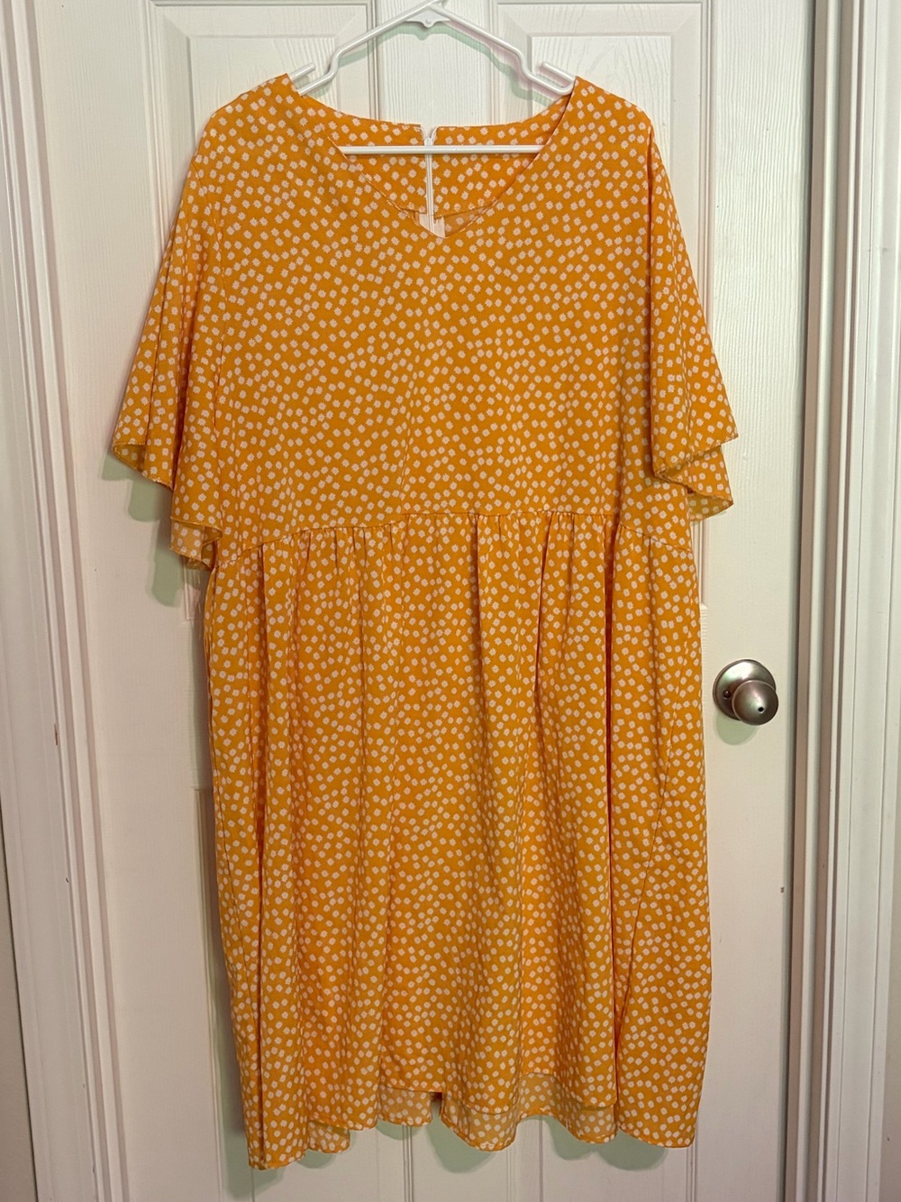 Womens Yellow Floral Short Sleeve Dress with White Floral Flowers